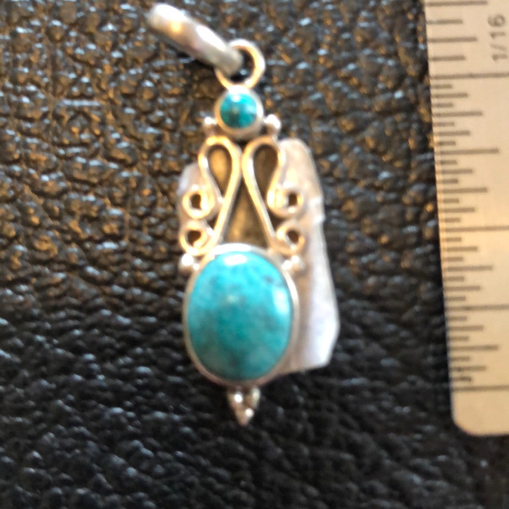 Turquoise pendant in Silver 29